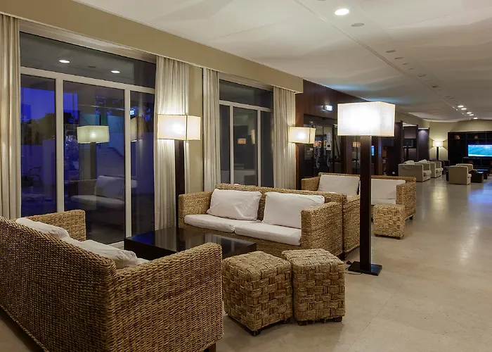 Szálloda Carcavelos Beach Hotel 4*