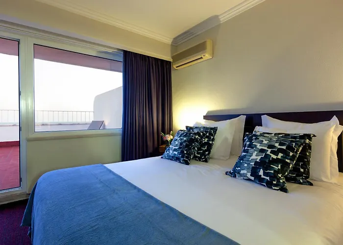 Carcavelos Beach Hotel Carcavelos