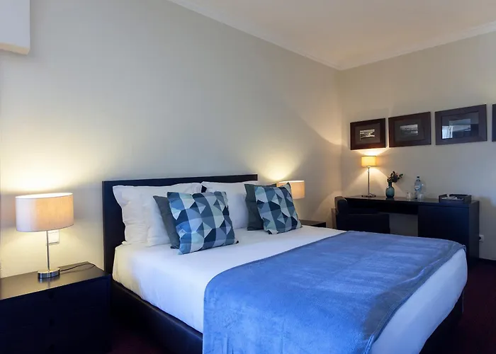 Szálloda Carcavelos Beach Hotel 4*