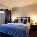 Carcavelos Beach Hotel 4*