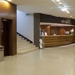 Carcavelos Beach Hotel 4*