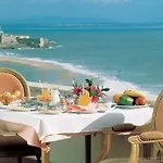 Carcavelos Beach Hotel Hotell 4*