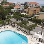 Carcavelos Beach Hotel Hotell 4*