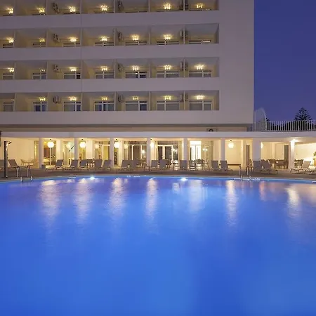 Carcavelos Beach Hotel מלון