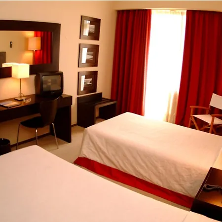 Carcavelos Beach Hotel Hotel