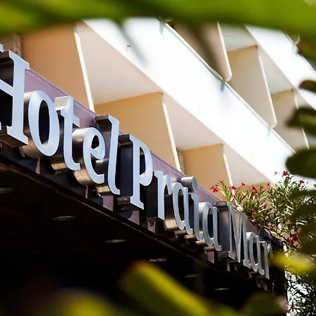 Carcavelos Beach Hotel 4*