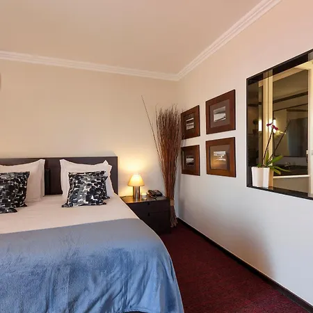 Carcavelos Beach Hotel Hotel