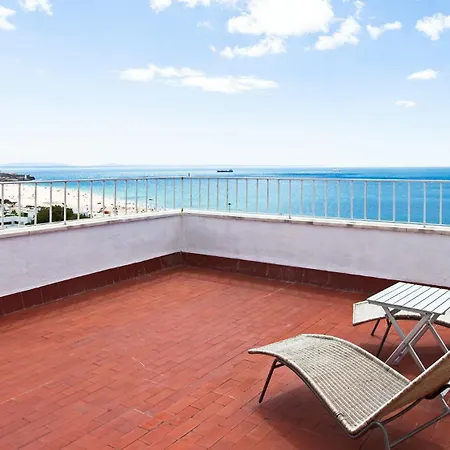 Carcavelos Beach Hotel קרקבלוס