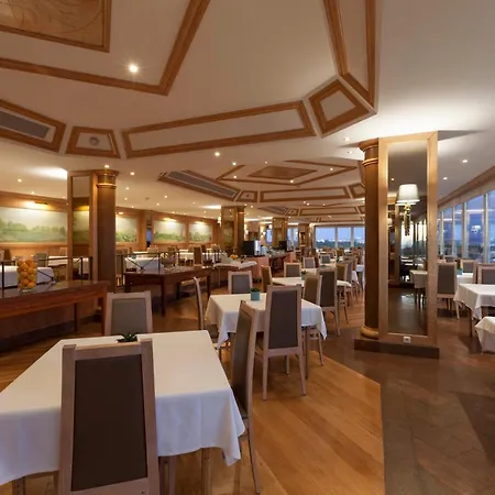 Carcavelos Beach Hotel 4* Carcavelos (Lisbon)