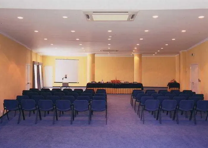 Carcavelos Beach Hotel 4* Carcavelos (Lisbon)