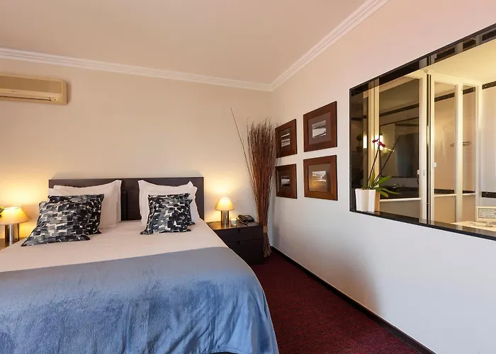 Carcavelos Beach Hotel Hotel